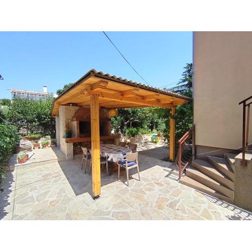 Mihaela apartment