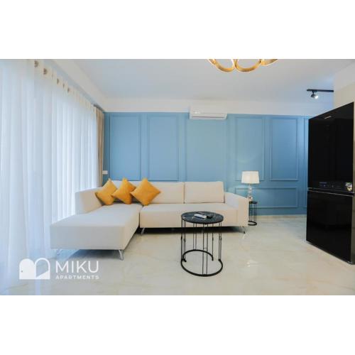 Miku Apartment - Glamorous 1Bedroom Apartment At Olympic Residence