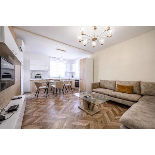Miku Apartments-LUXURY City View at Wilson Square