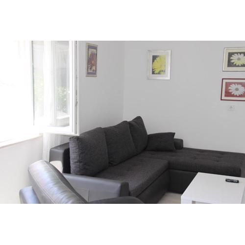 Mikulandra apartment
