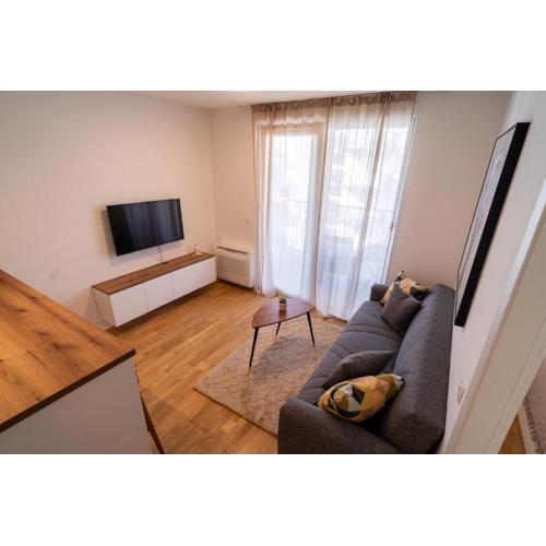 MILA Apartment by Belmont Realty