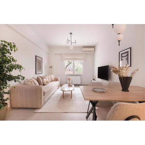 Minimal Luxury 1BR in Kolonaki by UPSTREET