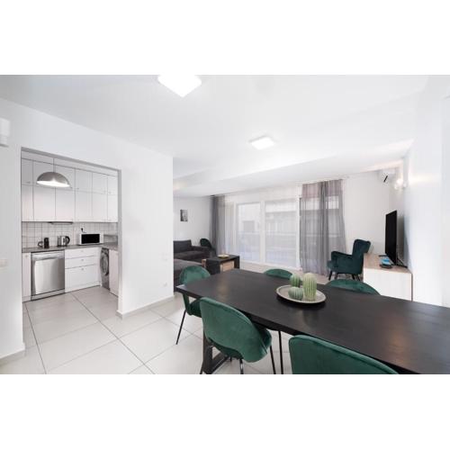 Minimalist 2-Bedroom Apartment with Balcony in the Heart of Athens