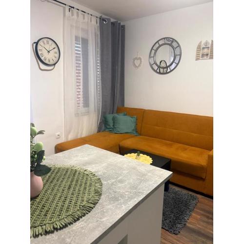 MINT APARTMENTS 2