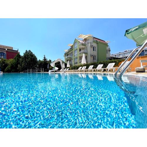 Mint Family Hotel