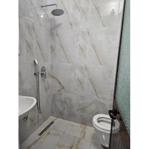 Mira guest house