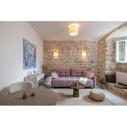 MIRABILIS, luxury studio apartment, Dubrovnik Old Town
