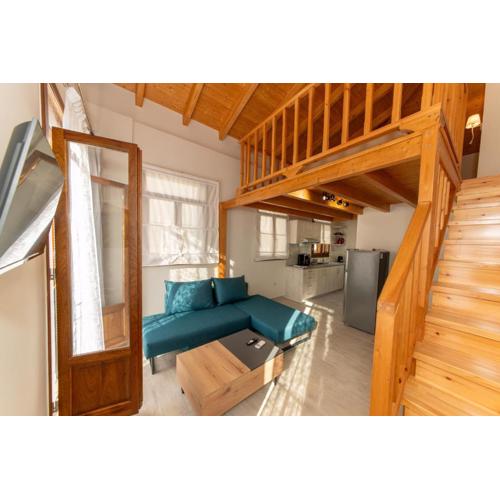 Mirabilis Suites