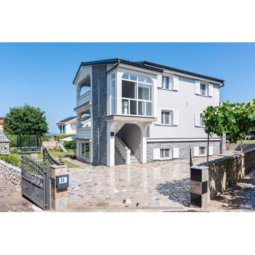 Mitros Apartment