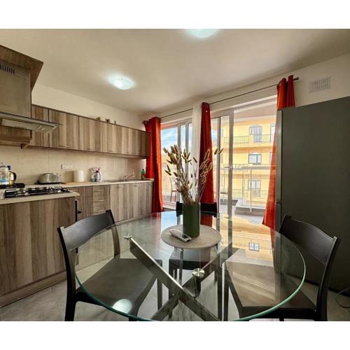 MIVE-Delux Three Bedroom Apartment in Marsaskala