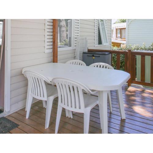 Mobile Home in Saint-Jean near Beach & Pool