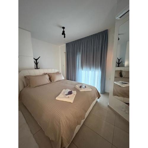 Modern 1-Bedroom Ground floor Apartment in Strovolos