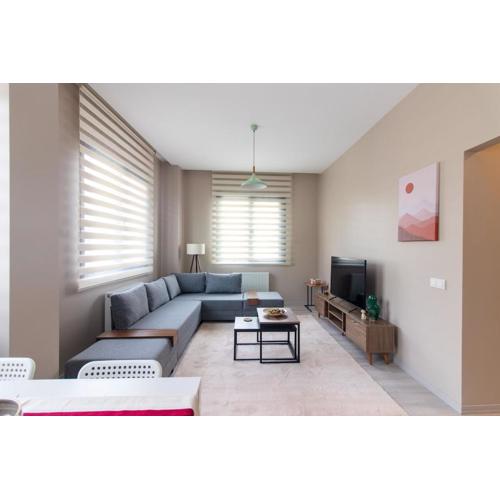 Modern 1BR with Elegant Design in Göktürk