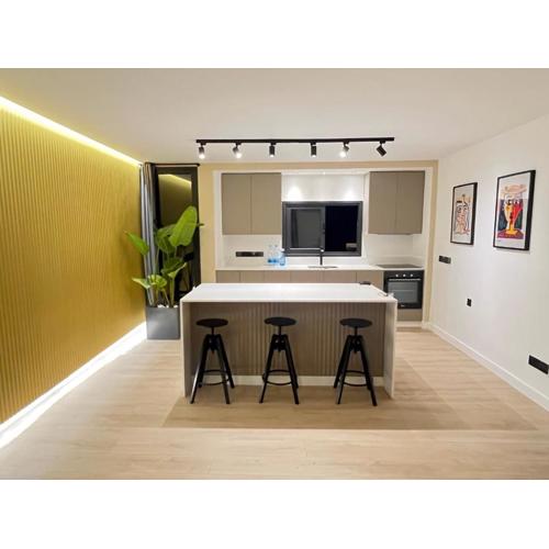 Modern 2bed in the centre
