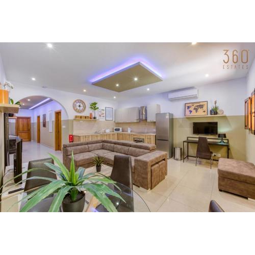 Modern 2BR Apt with backyard in vibrant St Julians by 360 Estates
