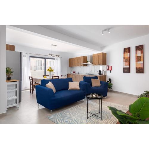 Modern 2BR Stylish Apartment with 2 Balconies - Close to St Julian\