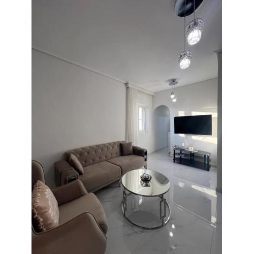 Modern and comfortable apartment 5km from center