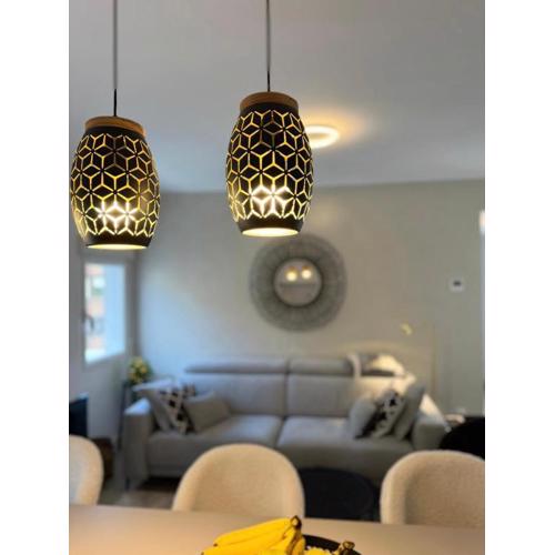 Modern and comfy apartment near Bernabeu sleeps 6 people