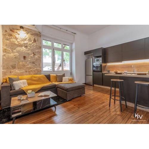 Modern and Cozy apartment in the heart of Athens
