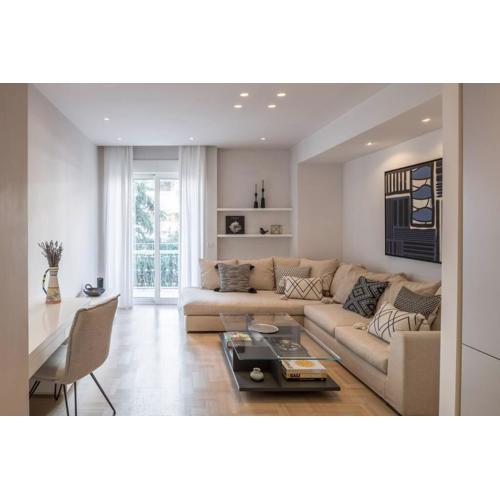 Modern and Stylish Apartment in Kolonaki