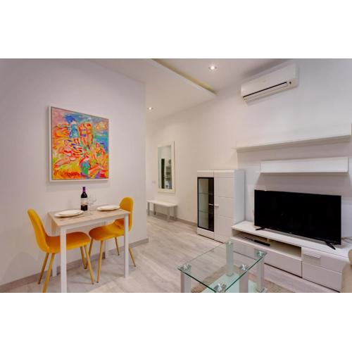 Modern Apartment 20 meters from the Promenade