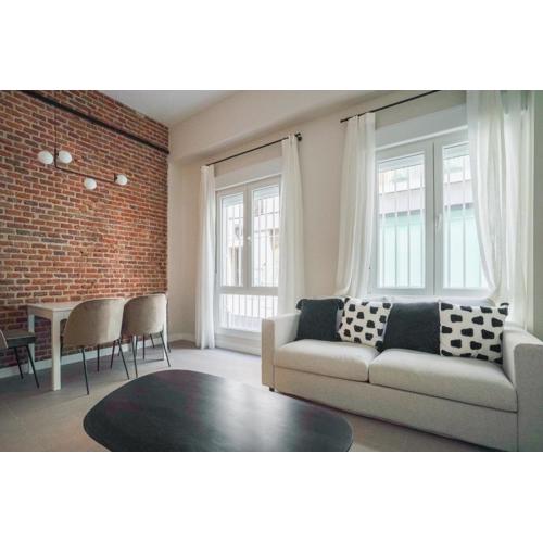 Modern apartment-2Bedrooms 1Bath-Cuatro Caminos