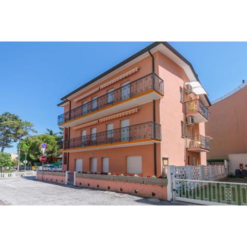 Modern apartment a few steps from the beach