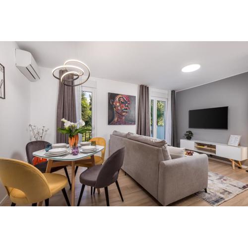 Modern Apartment Di Più with free 20m2 garage parking