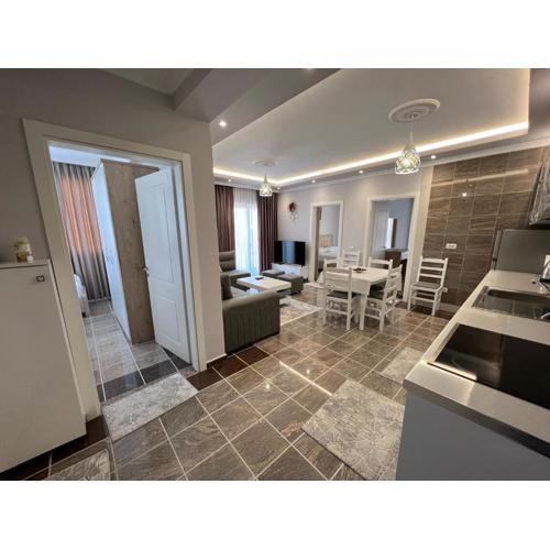 Modern apartment Fishta Q5 22