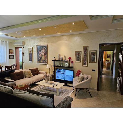 Modern apartment for five guests
