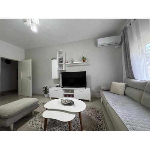 Modern apartment for rent in Tirana
