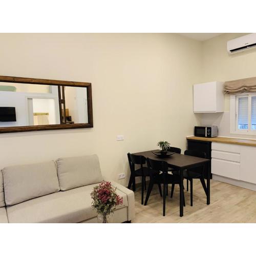Modern Apartment III in Madrid
