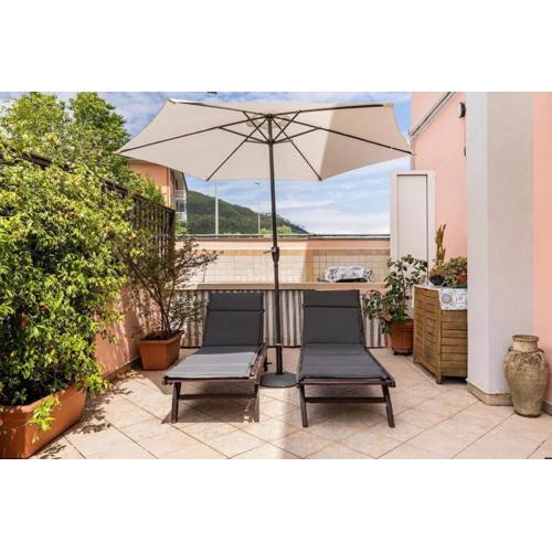 Modern Apartment in La Spezia with Stunning Views - 75 m²