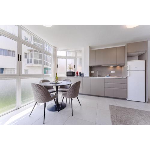 Modern apartment in Las Americas