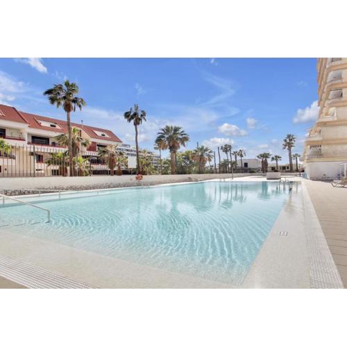 Modern Apartment in Playa de Las Americas