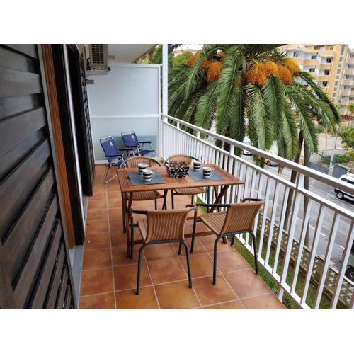Modern apartment in Salou with shared pool - 45 m²
