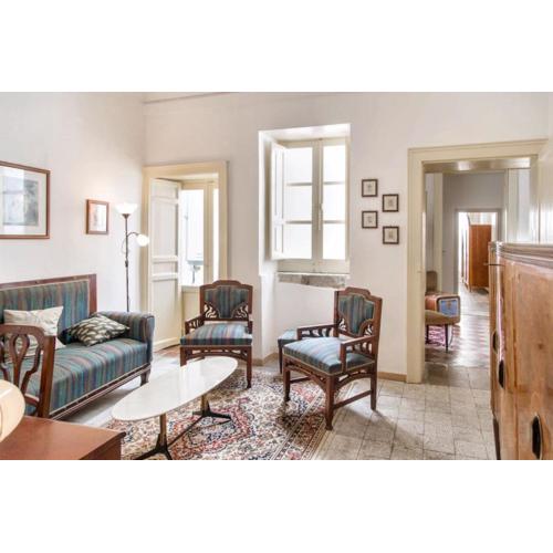 Modern apartment in Siracusa, 150 sqm with balcony