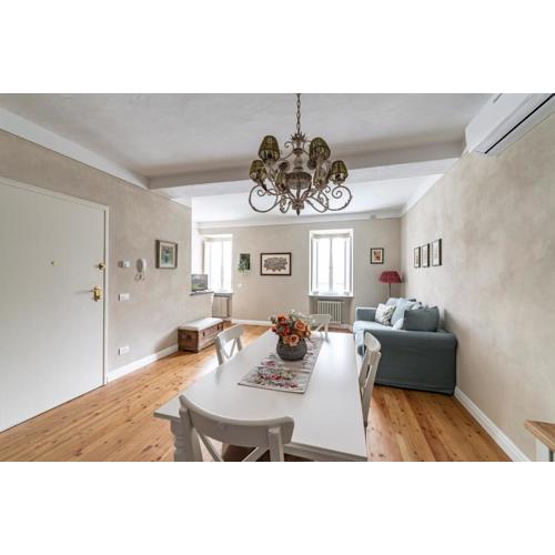 Modern Apartment in the heart of Lucca!