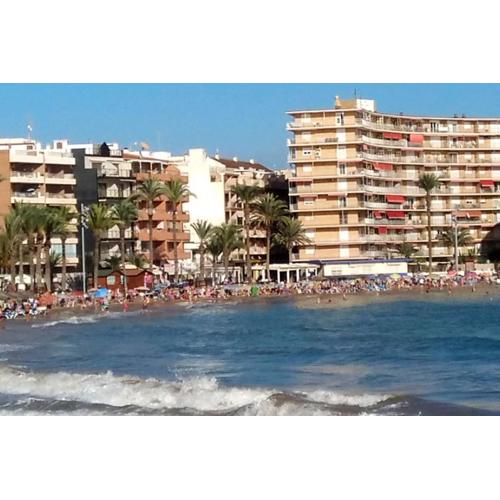 Modern apartment in Torrevieja with terrace – 58 m²
