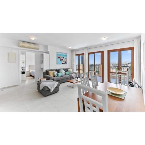 Modern Apartment Oceanus, Theseus Village, Aphrodite Hills