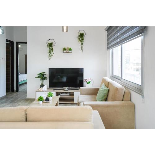 Modern Apartment Valentino GL144