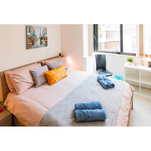 Modern Comfort - 2BR Apartment center of St Julians & Paceville
