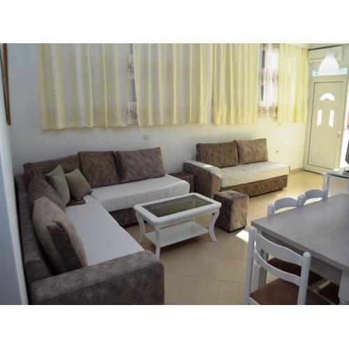 Modern Comfort Steps from the Promenade