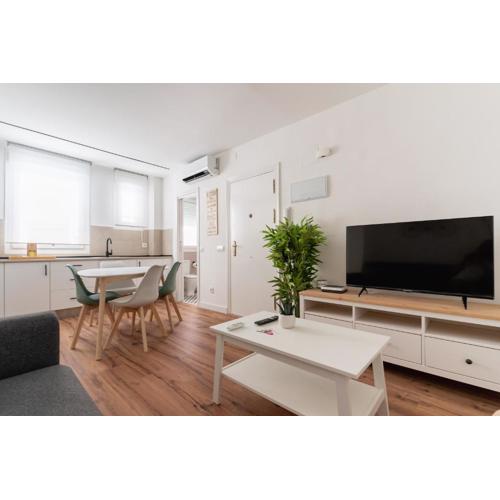 Modern Cozy-2bedrooms 1Bathroom-Delicias