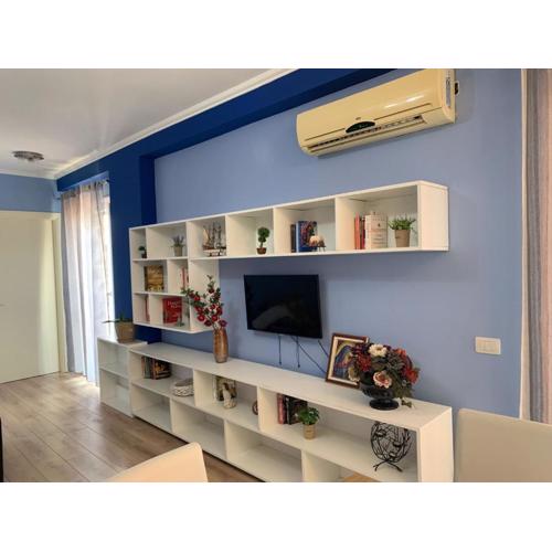 Modern cozy apt w/in 10 min walk from main square