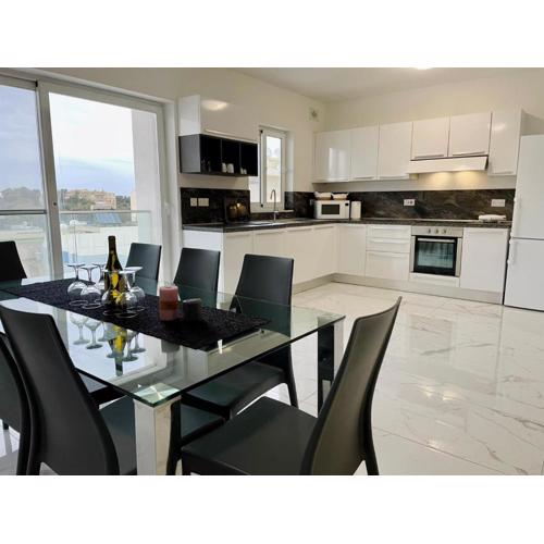 Modern Cozy & Spacious Apartments in Malta - Perfect Stay Near Saint Julians