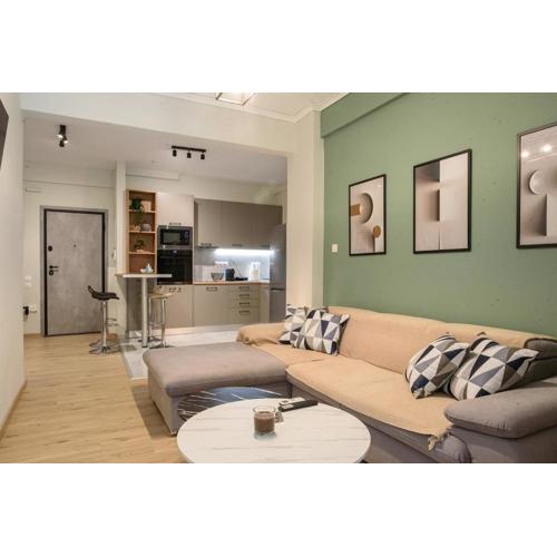 Modern Flat in Exarchia