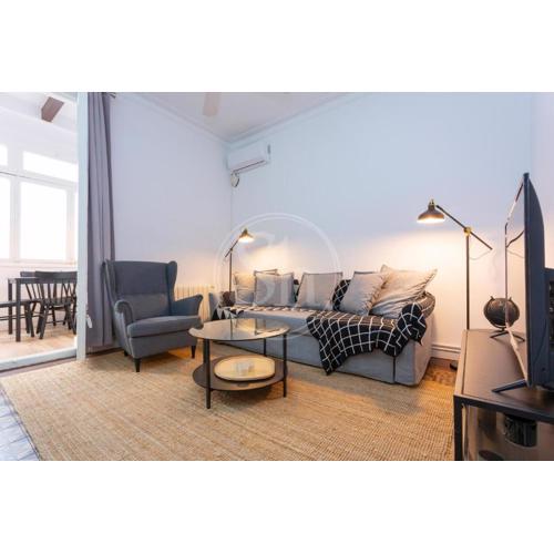 Modern flat near Sagrada Familia