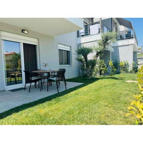 Modern Garden Apartments, Delta Hospitality
