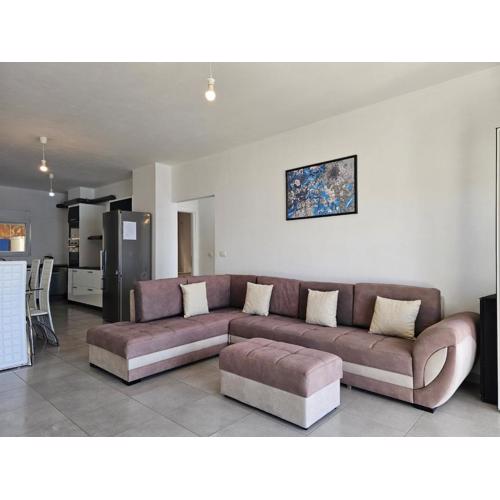 Modern holiday apartment in Saranda
